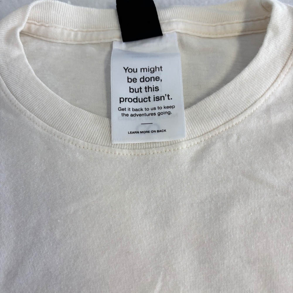 The North Face Circular Design Long Sleeve Mountain Graphic T-Shirt Cream Small - Picture 4 of 7